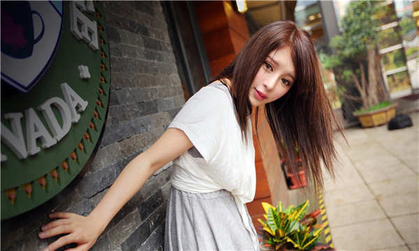 高陵想找一个女性生孩子给报酬-｛找个女人生孩子多少钱｝